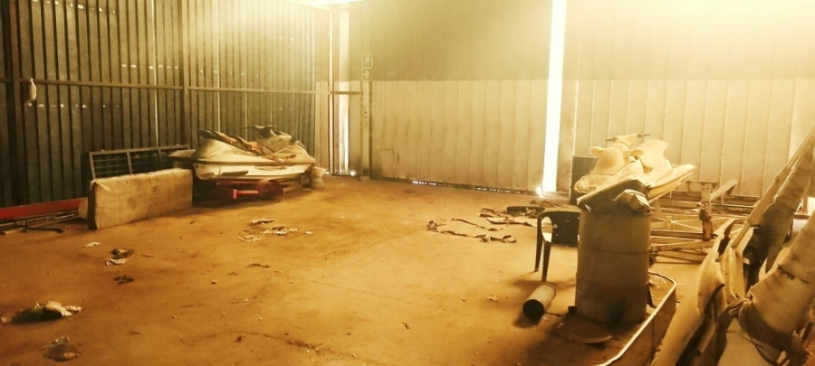 Commercial Property for Sale in Hamilton Free State